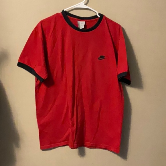 Nike Men's Red and Black Short Sleeve Tee - Picture 1 of 5